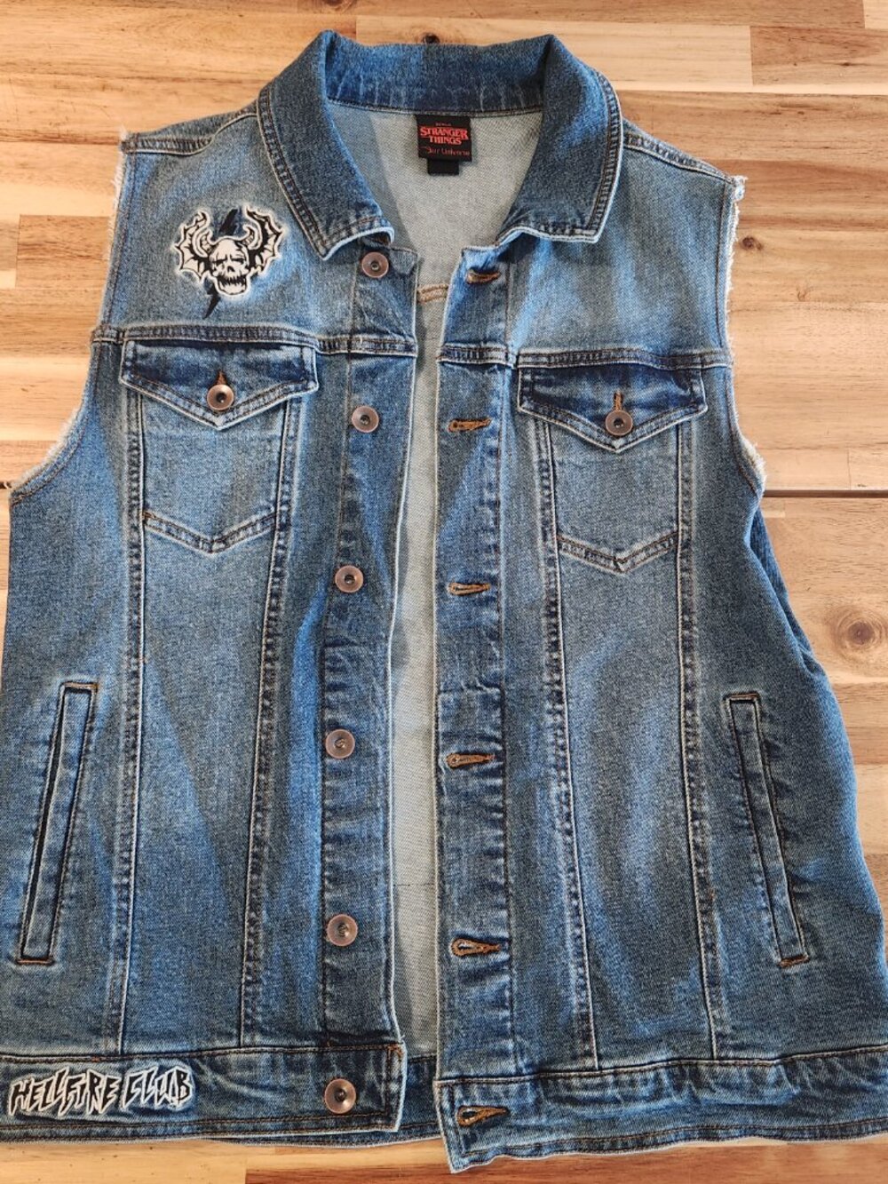 Stranger Things Our Universe Denim Vest Medium Eddie Munson Hellfire Club Demoba
